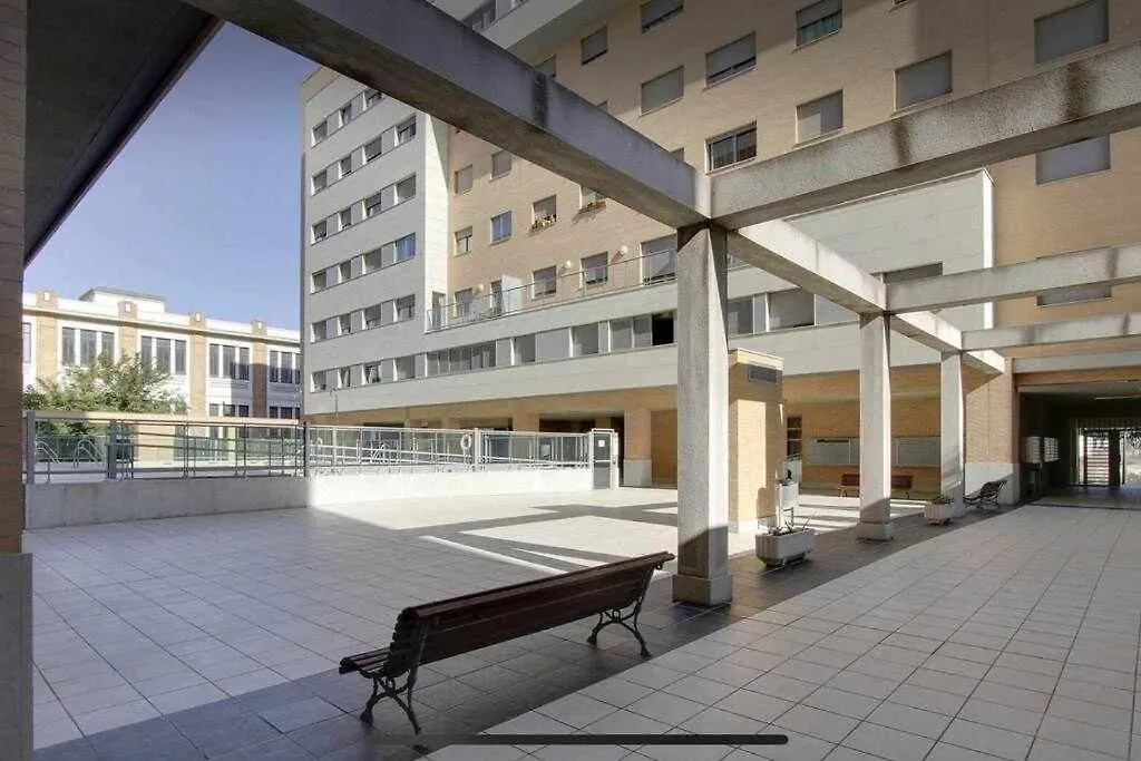 Pacifico 1º Linea De Playa Con Piscina Y Parking Apartamento Málaga 0*,  España